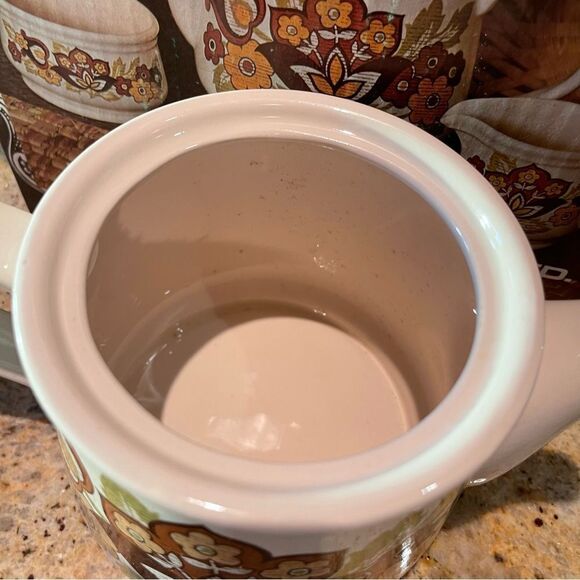 Vintage teapot / sugar and cream set - Picture 4 of 9